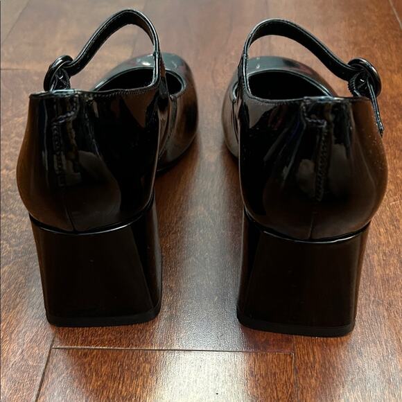 Marc Fisher LTD Nessily Mary Jane Pumps, Black Patent Leather, Size 8 - Picture 13 of 16
